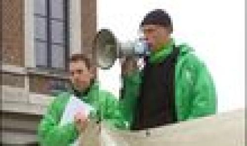 Les affiliés CSC de Tecteo manifestent